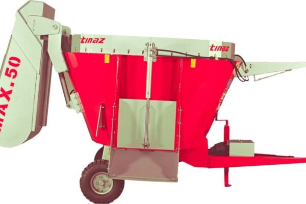 VER. MIKSER ZA STOCNU HRANU 2m3 SA ZADNJIM UTOVARIVACEM I KARDANOM TINAZ Vucena