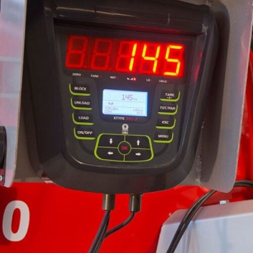 ver-mikser-za-stocnu-hranu-6m3-sa-zadnjim-utovarivacem-kardan-traka-za-transport-10.jpg VER. MIKSER ZA STOCNU HRANU 6m3 SA ZADNJIM UTOVARIVACEM /KARDAN/TRAKA ZA TRANSPORT